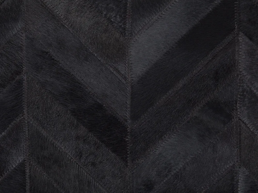 Shop Beliani Matto Lehmannahka Musta 160 X 230 Cm Belevi